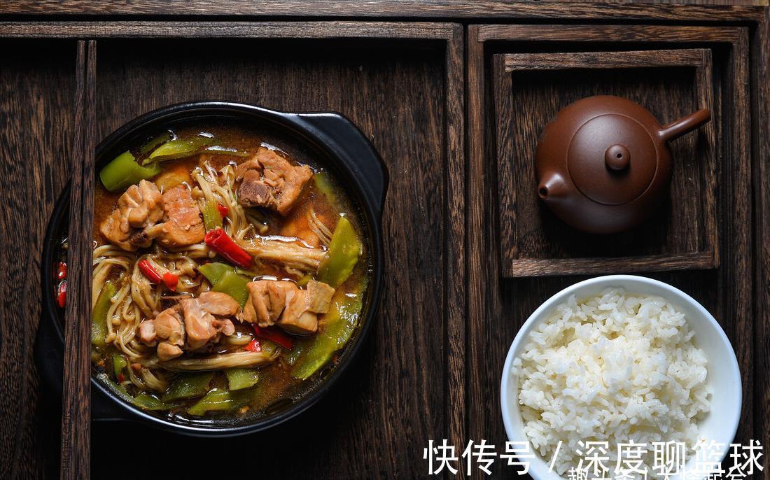 下饭|饭店的黄焖鸡为啥好吃又入味?大厨教你方法技巧,鲜美香嫩特下饭