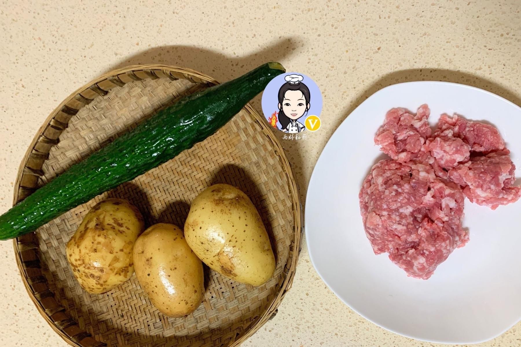 家常菜|这3种食材一起炒实在是太香了，开胃下饭又营养，好吃又好做