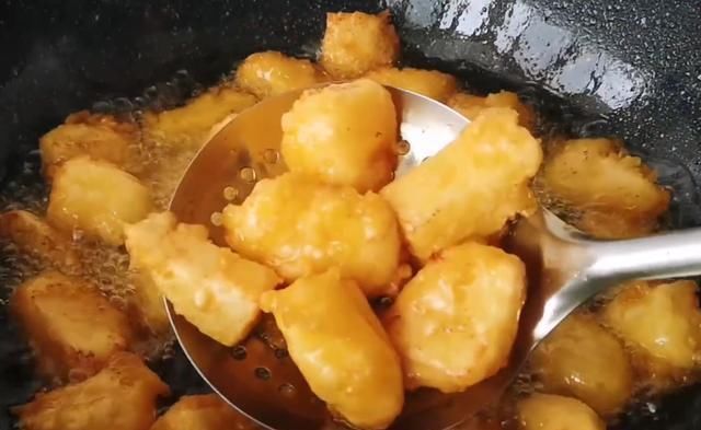 味道|教你拔丝苹果零失败的做法,苹果酥脆拉丝,酸酸甜甜的味道很独特