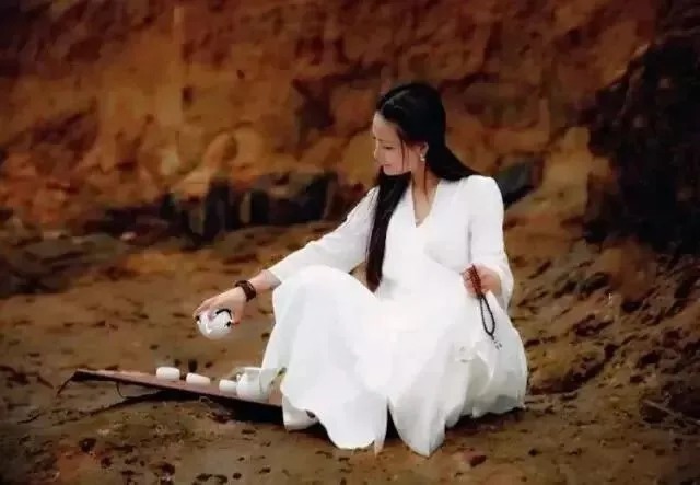 三个字,写尽一生!