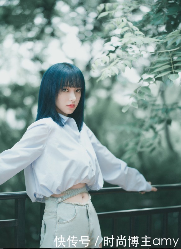 看起来|牛仔裤穿出“新花样”?腰部系带成潮流,腰不够细驾驭不起