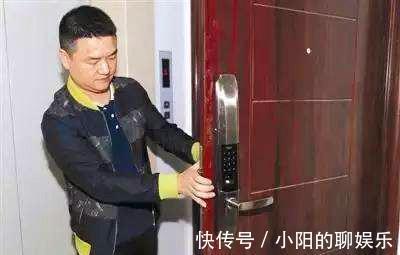 防盗门|开发商留的入户门要不要换掉?后悔我家装修的太早了!