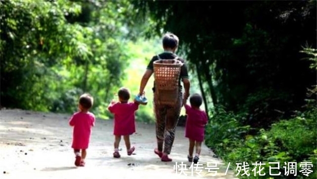 张大姐|奇闻:45岁高龄宝妈怀上三胞胎,不顾反对生下,三年后生活如此