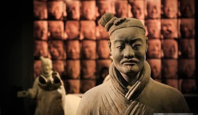 最无奈的帝王陵！在菜市场旁边，后代陵墓却为世界遗产