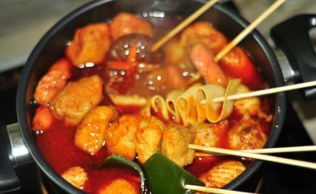 胃病|26岁男子，胃癌入院，医生提醒：3件事做太多，胃生癌很正常