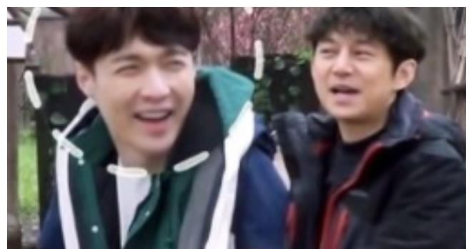 节目|张艺兴：上节目后恶评不断，他是如何从顶流变成“老鼠屎”的？