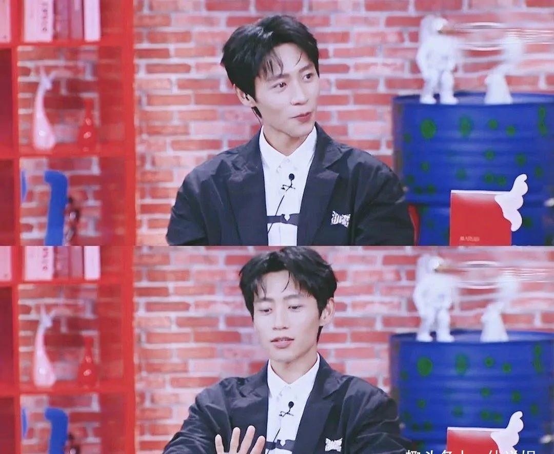 《机智的恋爱》:魏晨谈及“恋爱补偿效应”,真是人间清醒!