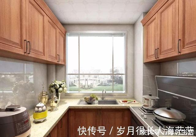 水槽|参观日本普通家庭的厨房,一进门我就愣了,水槽也太高级了