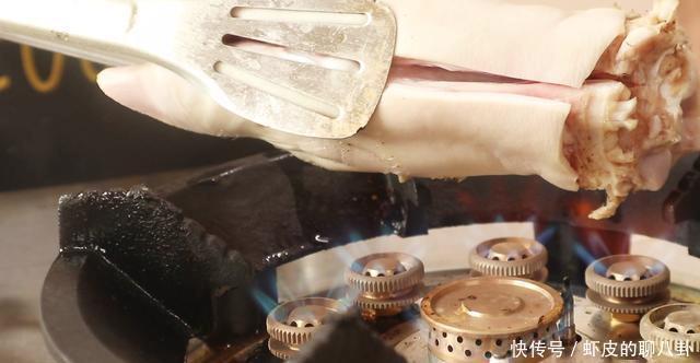 做法|想吃卤猪蹄不用出去买了,做法和配方都告诉你,学会在家就能做