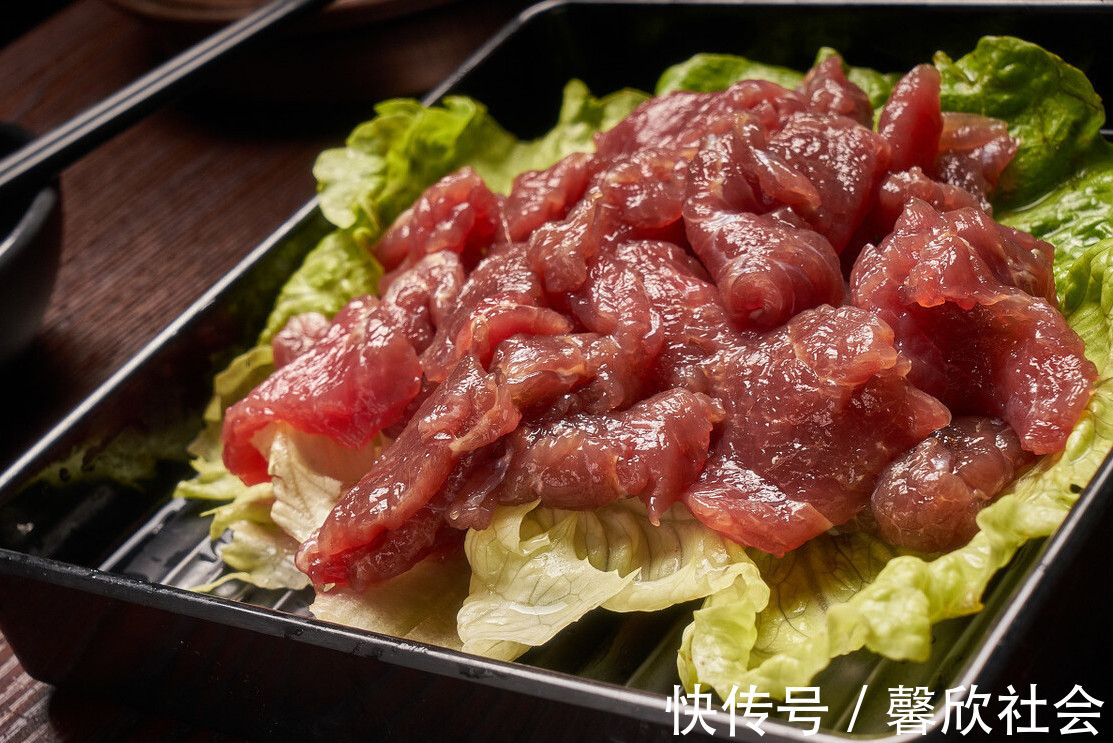 食用油|牛肉怎么腌制才嫩不要只会放生粉，教你一招，炒出来又嫩又滑