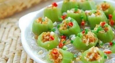 越來(lái)越|女性不想皺紋滿臉，多吃此菜，補(bǔ)水保濕，活血調(diào)經(jīng)，身體越來(lái)越好