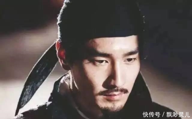 吃葡萄|皇帝将葡萄赐给臣子吃，臣子不吃还说谎，皇帝却流泪说：重重有赏