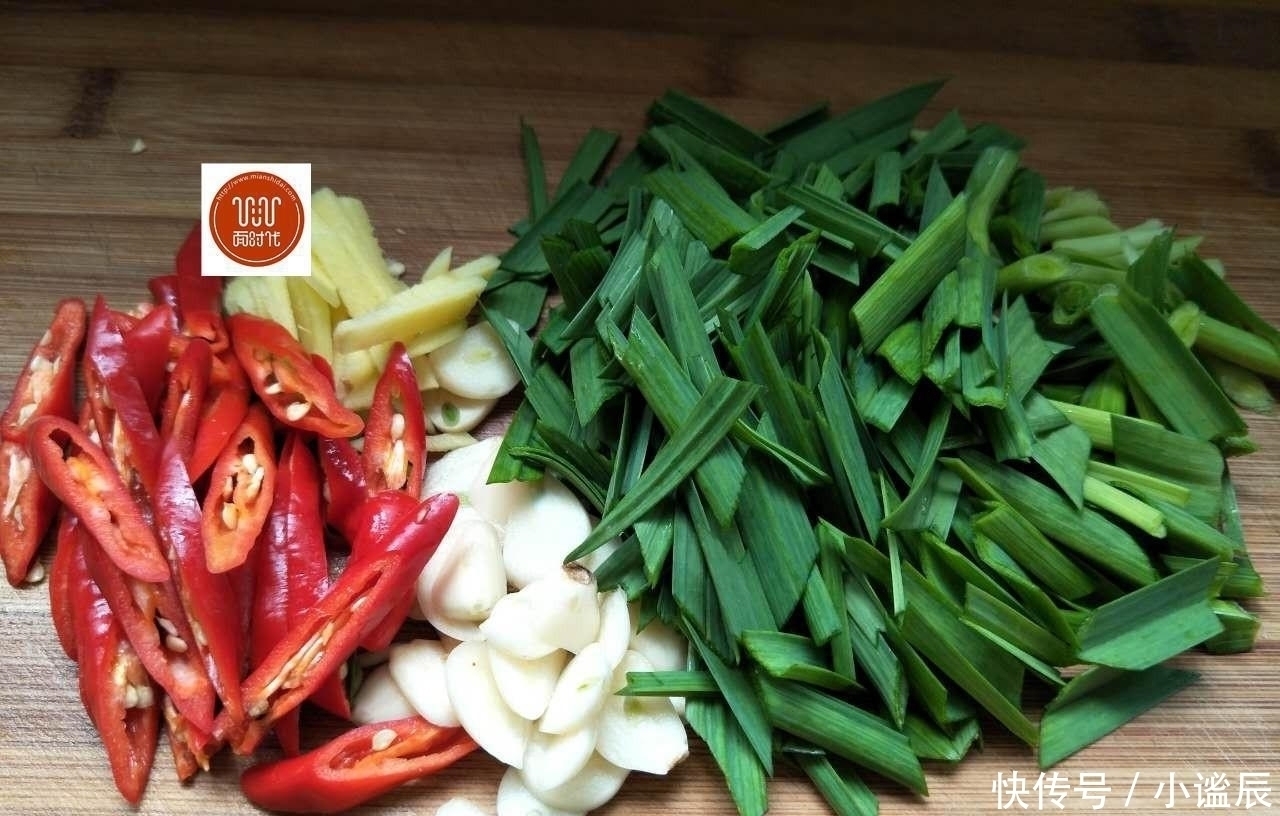 过瘾|教你做个下饭菜,做法简单易学,比大鱼大肉好吃,十分过瘾