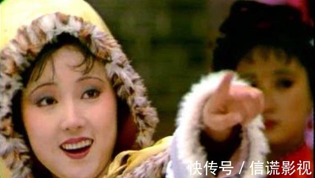 雪雁!《红楼梦》:林家的教养究竟有多好?看看雪雁的做派就能明白!