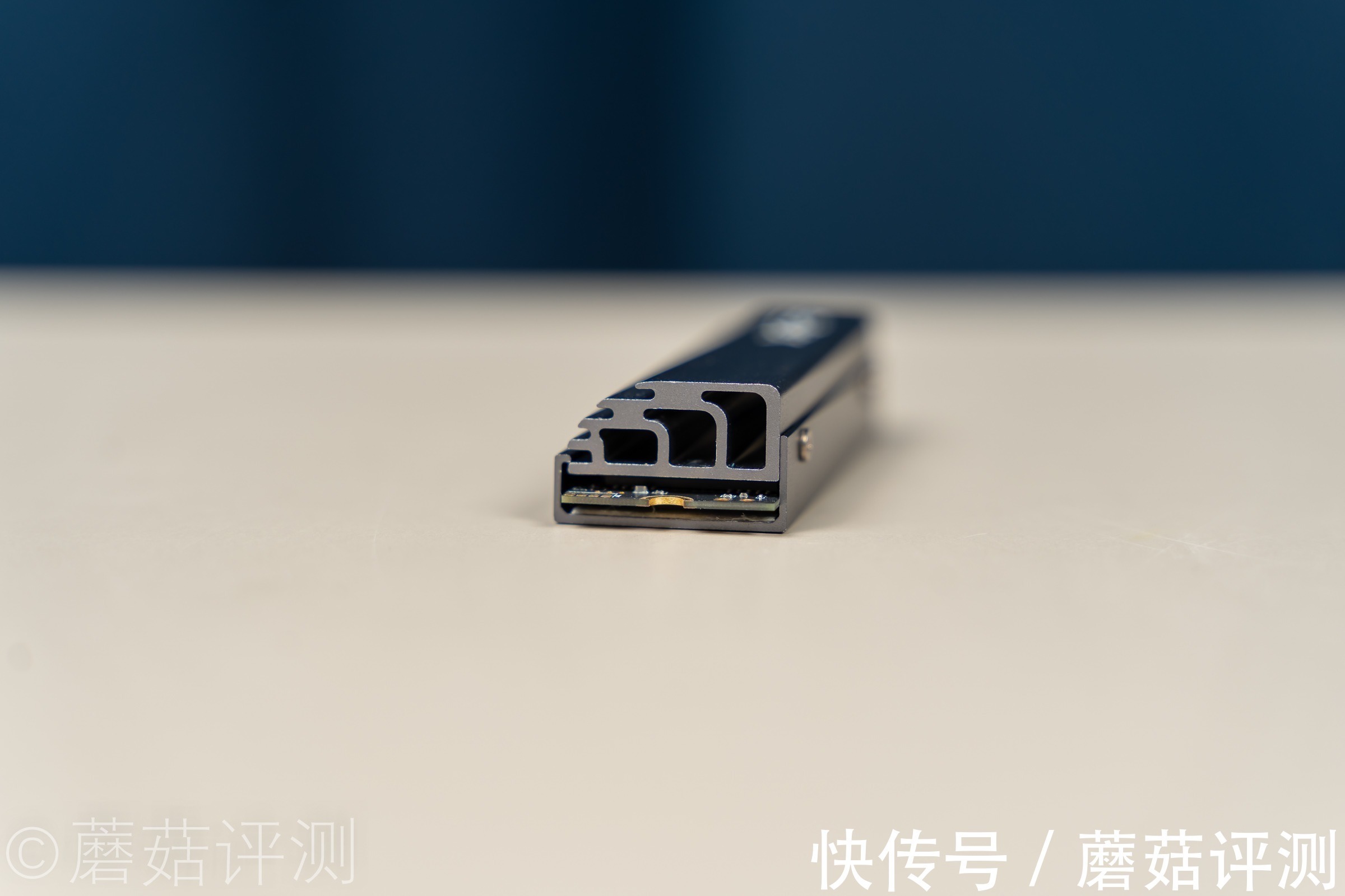 散热片|用料厚道，速度超快！威刚XPG翼龙S70固态硬盘PCIe4.0 测试