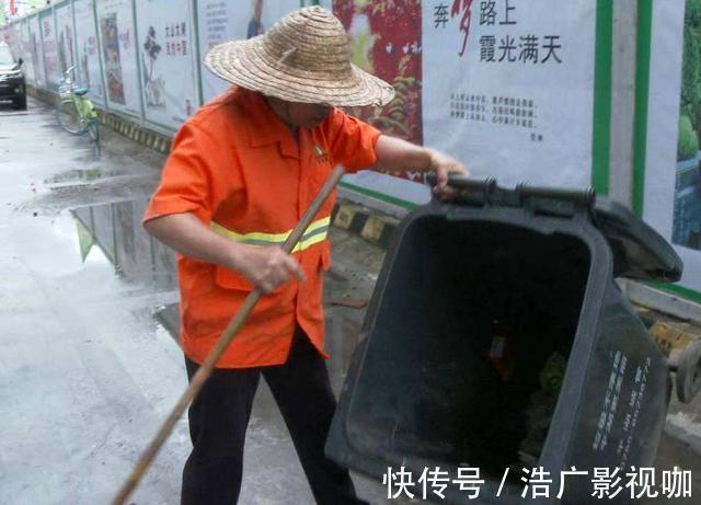 自卑|“你爸就是个扫大街的”,5岁男孩霸气回怼,全班人都竖起大拇指