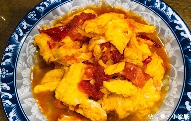 特意|爸妈来城里小住,特意下厨做一桌菜,发朋友圈,亲戚:来蹭饭了!