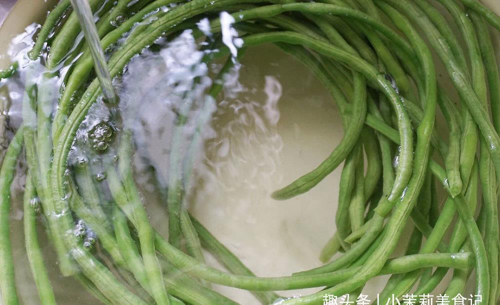 筋道|晒干豆角，有人焯水有人直接晒，都不对，教您1招，耐保存更好吃