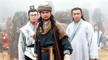 武侠|金庸武侠第一高手是谁,金老把萧峰三兄弟名字连起来看看