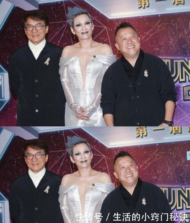 连体裤|周润发前妻穿衣挺个性,连体裤开叉到“胃”也要穿,好在身材够好!