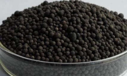 绿萝“越来越黄”,做3步还“有救”,新芽呼呼冒,叶子巴掌大