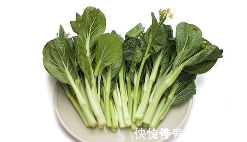 隔夜菜|转告爸妈:4种“隔夜菜”,一顿吃不完就扔了吧,别省了