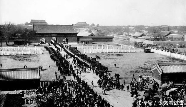 清政府|八国联军攻占紫禁城,那些没来得及逃跑的妃嫔,最终下场如何?