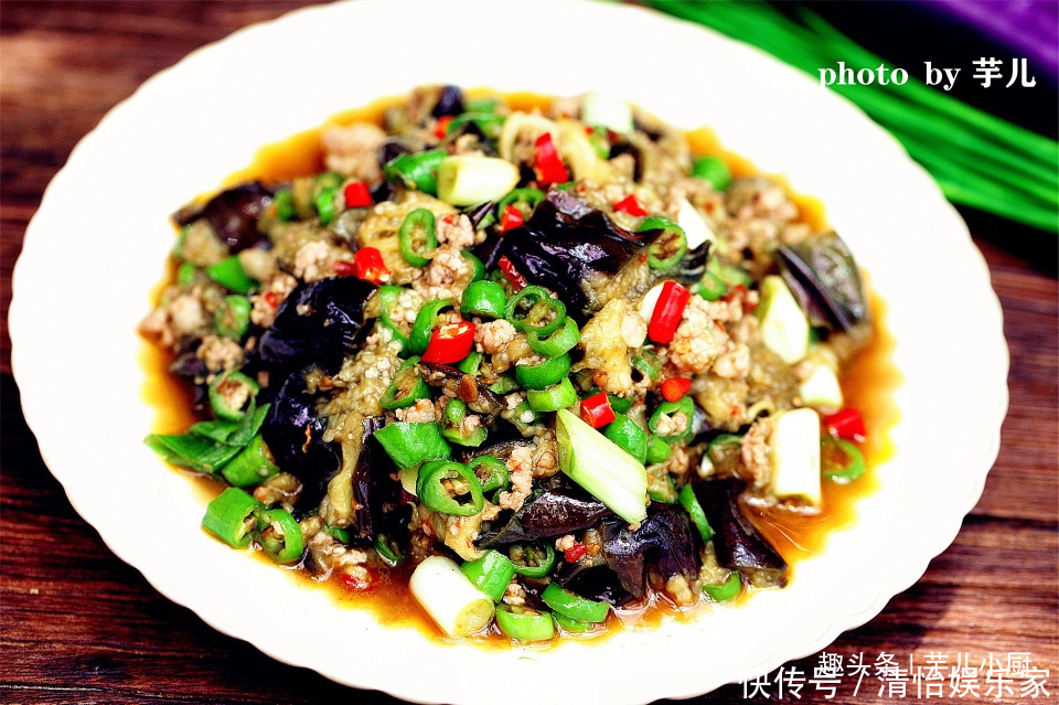 茄子|茄子最好吃的做法,简单快捷,美味下饭,一盘不够吃,少油更健康