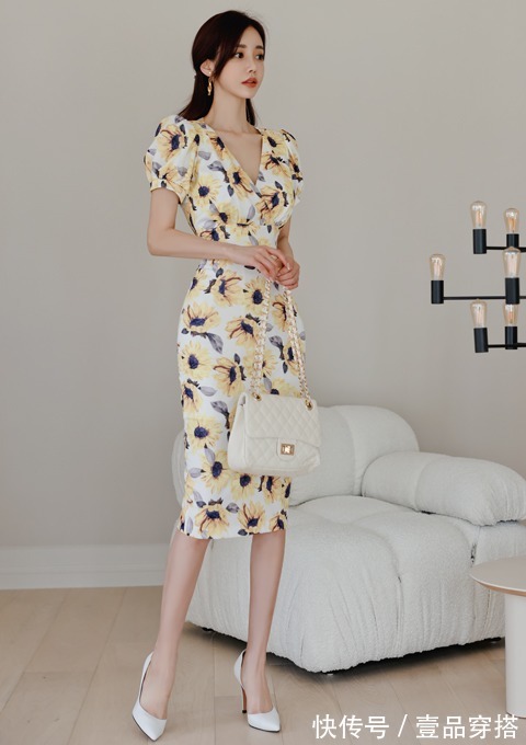 盛夏尼斯南法名媛|女神孙允珠时尚搭配:盛夏尼斯南法名媛向日葵长裙