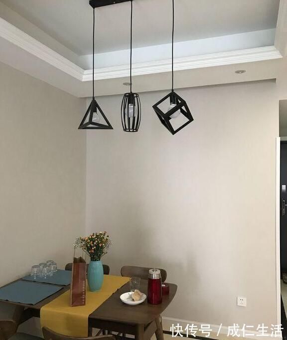 餐边柜|婆婆坚持新房装大量柜子,晾味就小半年,入住才知道实用