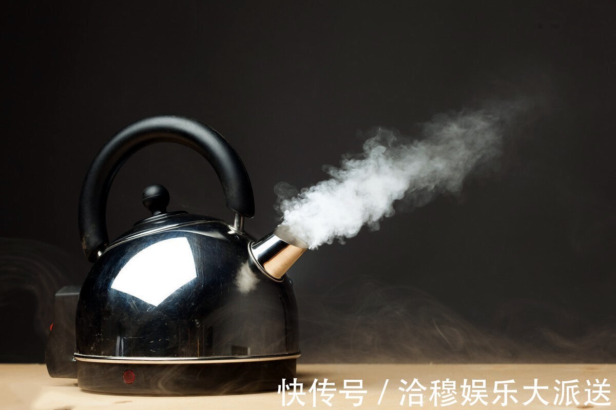 周而复|苏东坡派遣小妾服侍和尚,得知两人一夜忙活后,对禅师感激涕零