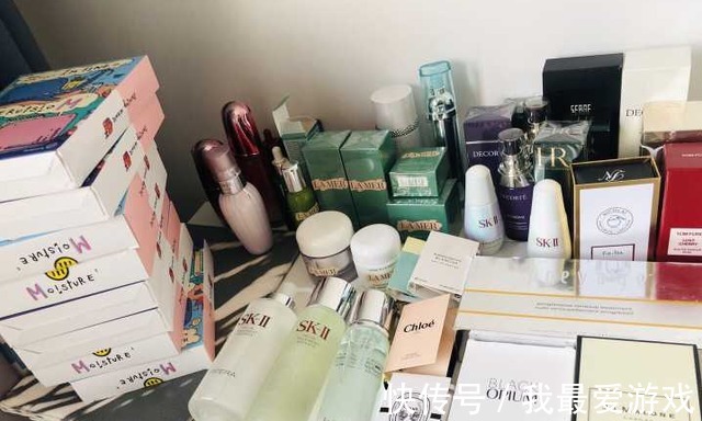 欧莱雅 不靠父母靠自己!学生党平价护肤品推荐,做一个自信的女孩!