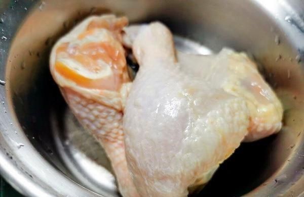  鸡腿肉|鸡腿肉冬天这样吃，不怕冷更入味！还下了3碗饭