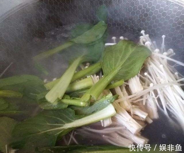 饭店|此刻只想吃麻辣香锅,自制自学的绝对不比你在饭店吃的差!