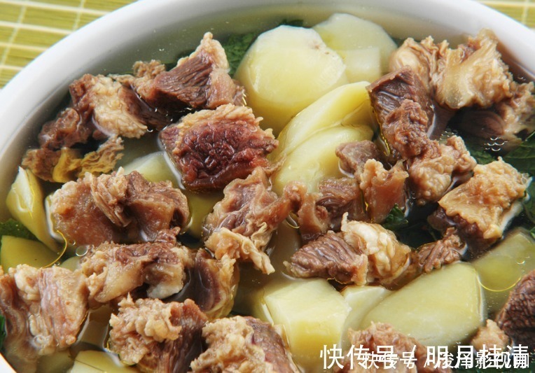 饭桌|饭桌上很受欢迎的家常菜,做法简单美味,百吃不腻,美味养颜贼棒