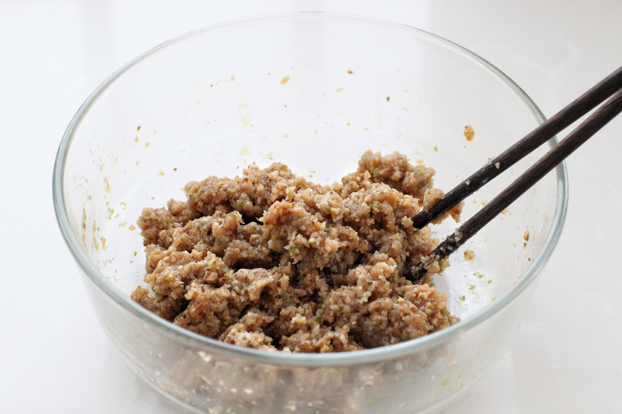 豆腐的别样吃法,不炖也不炸,酸甜开胃特健康,花钱少还吃得好!