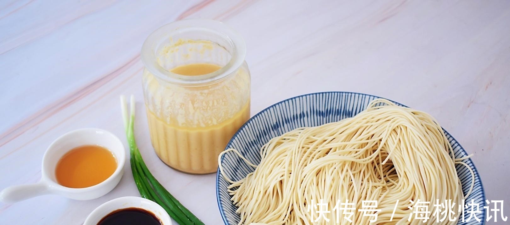这才是面条最好吃的做法,香浓美味,看着就流口水,吃了还想吃