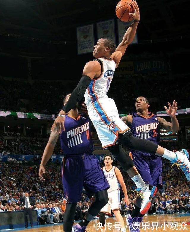 AJ 顶级配置!这是近二十年里最好的AJ正代球鞋!