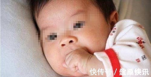 宝妈|宝宝出生时直对妈妈笑,护士却反手一巴掌,得知真相宝妈连声道谢