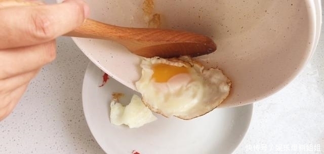 西红柿|每天晚餐吃这个减脂汤,一段时间腰细了脸小了,瘦子别喝怕你太瘦