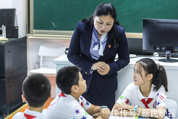 上海市黄浦区卢湾一中心小学|发光的人自有静气