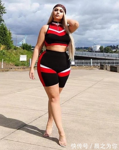 体重|美女追求曲线身段坚持健身,比例接近失衡,却收获无数网友赞誉