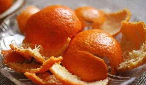 家里的1种垃圾不要丢,扔花盆里好处多,此些妙用你晓得吗