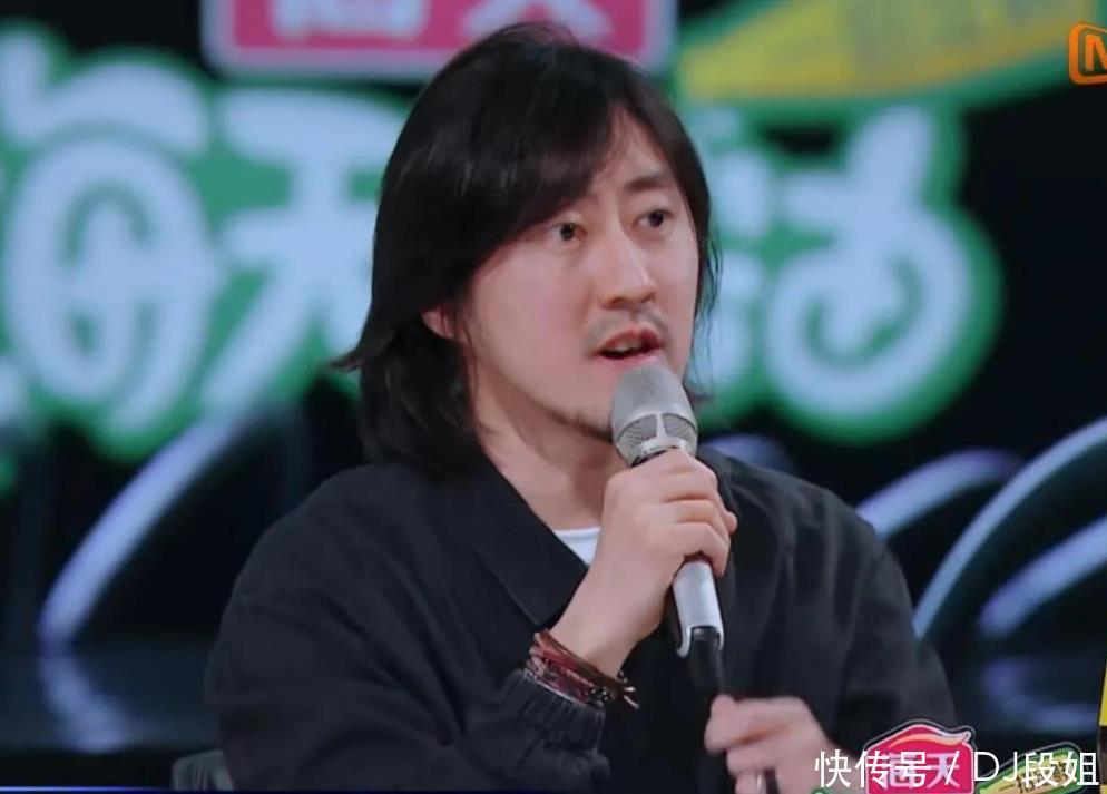 专辑 《宝藏歌手》里的宝藏音乐人,李荣浩挚友,曾在金曲奖击败周杰伦