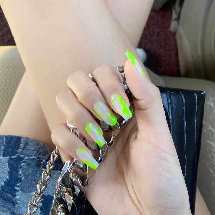 muun|100款Ins爆火的出游美甲,照着做刷爆朋友圈