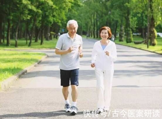 腌制食物|怪不得尿酸居高不下,4种平民高嘌呤食物,你经常吃