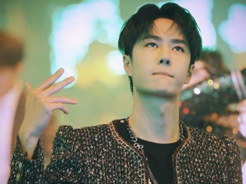 愛豆|樂華演唱會一片綠海，滿場都是王一博應(yīng)援色！不愧是樂華唯一TOP