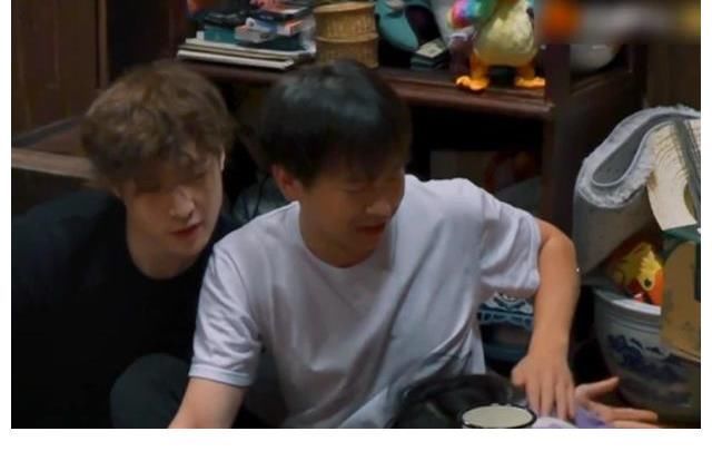 黃渤壞叔叔實(shí)錘,何炅和黃磊捧在心尖的張子楓,被黃渤嚇出表情包