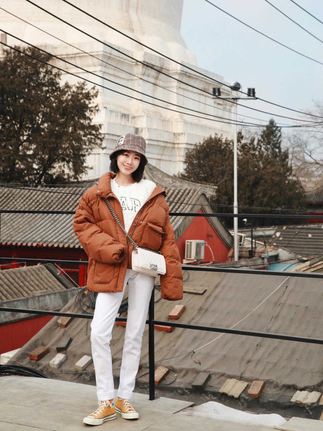 牛仔裤|阔腿裤可以收一收了,今年冬天流行直筒保暖裤,显瘦还保暖