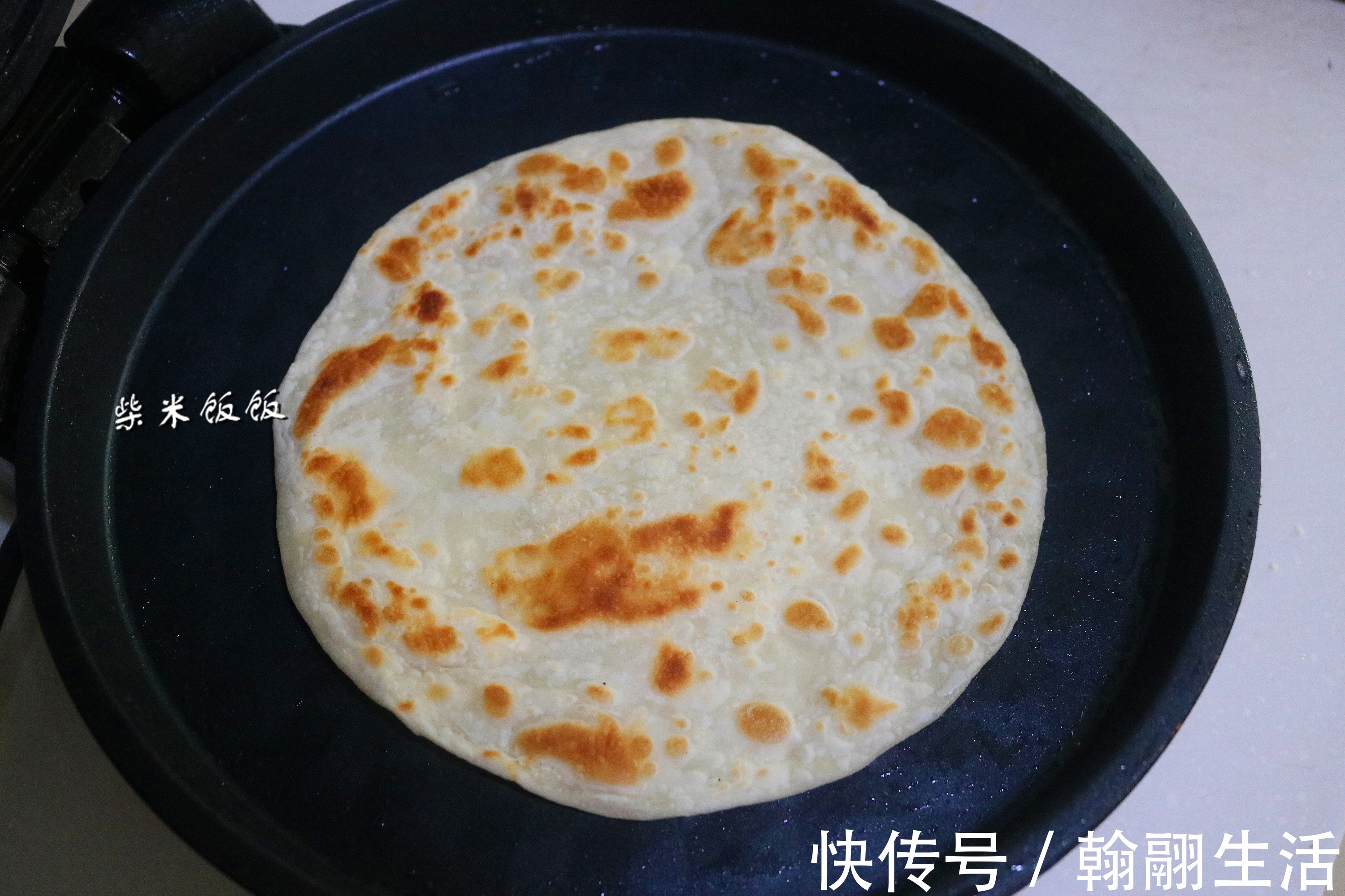 面团|晚上揉面团,早上来烙饼,省时省力,香软好吃,比发面饼更美味